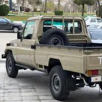 تویوتا وانت