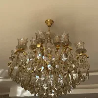 لوستر با ابکاری طلا|لوستر و چراغ آویز|شاهین‌شهر, شهرک هشت بهشت|دیوار