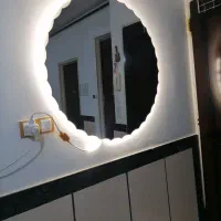 اینه|آینه|ملایر, |دیوار