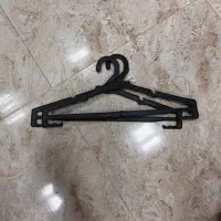 چوبکار لباس مشکی و سفید پلاستیکی