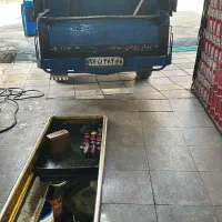 کارگر تعویض روغنی