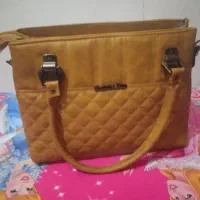 کیف درحدنو ۱۰۰|کیف، کفش، کمربند|آستانه اشرفیه, |دیوار