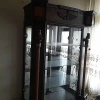 فروش فوری ویترین چوبی