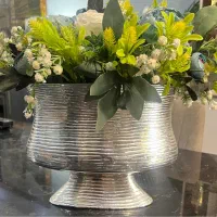 گلدان آلمینیوم