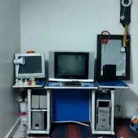 کامپیوترومیزش