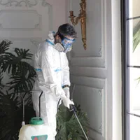 سمپاشی سم پاشی سوسک ساس موش کک زیرنظرمتخصص