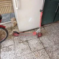 اسکوتر قیمت 600هزار تومان|دوچرخه، اسکیت، اسکوتر|شاهینشهر, خانه کارگر|دیوار