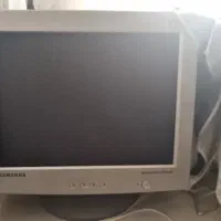 مانیتور  و کیس کامپیوتر همرا موس