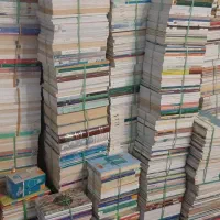 چند هزار جلد کتاب   برای احداث یاتجهیز کتابخانه