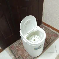 لباسشویی کوچک در حد نو