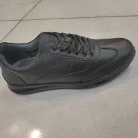 کفش چرم با دوام و طبی