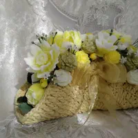 گل زرد پارافین شده