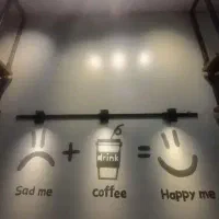 طراحی و چاپ استیکر و برچسب دیواری کافه و رستوران