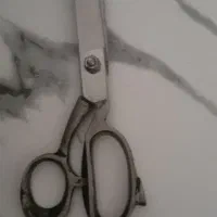 قیچی قدیمی کارکرده