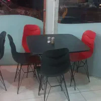 میز و صندلی