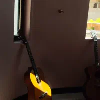 گیتار یاماها cm40