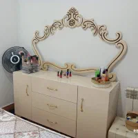 تخت و میز آرایش|تخت و سرویس خواب|آمل, |دیوار