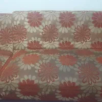 یک دست مبل راحتی درحد نو هفت نفره