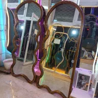 انواع آینه های قدی دفرمه وفلزی
