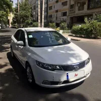 سراتو 94 دنده معاوضه با شاهین