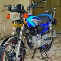موتور سیکلت 200