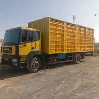 ماشین ویژه حمل مرغ زنده