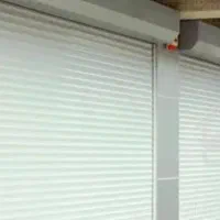 مغازه برخیابان ( طالقانی)روبه روی کوچه شهرام