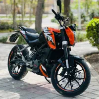 KTM duke 200 تک برگ