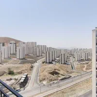 فاز ۱۱ پردیس کلید خام طبقه ۹ جنوبی ۸۸ متر