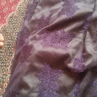 یک دست لباس سقزی