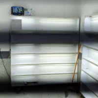 3 عدد ویترین مغازه با نورپردازی مخصوص کتونی|فروشگاه و مغازه|مهاباد (آذربایجان غربی), |دیوار