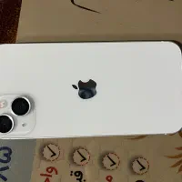 ایفون 13 نرمال