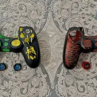 دو عدد روکش دسته و آنالوگ PS4 سالم و تر و تمیز