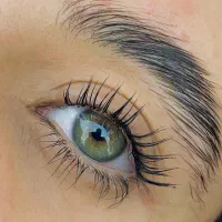 اکستنشن مژه و لیفت مژه و ابرو
