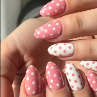 کاشت و ژلیش ناخن
