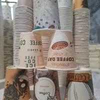لیوان کاغذی