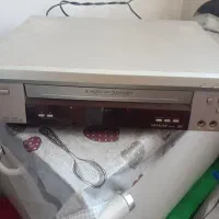 دستگاه سی دی .و DVD