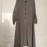 مانتو در حد نو تمیز و سالم جنس ابر و بادی