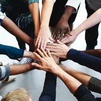 استخدام کارگرباسرویس،نهار،بیمه تکمیلی بدون شرط سنی