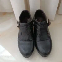 نیم بوت( پوتین) زنانه سایز ۳۷|کیف، کفش، کمربند|اسفراین, |دیوار