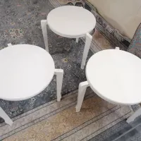 میز عسلی گرد سفید چوبی دست دوم