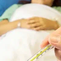 مراقب و پرستار بیمار
