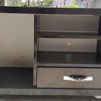 میز تلویزیون چوبی کوچک