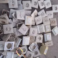 کلید وپریز برق توکار