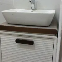 باکسی و روشویی با اینه نویه نویه بدون شیر