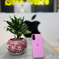 ایفون ۱۶ نرمال