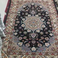 فرش دستباف زیبا.