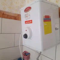 لوازم ارایشگری وسالن|آرایشگاه و سالن‌های زیبایی|بروجن, |دیوار