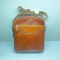 کیف دوشی مردانه چرم طبیعی|کیف، کفش، کمربند|محمدشهر, محمدشهر|دیوار