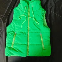 پافر|لباس|فولادشهر, B6|دیوار